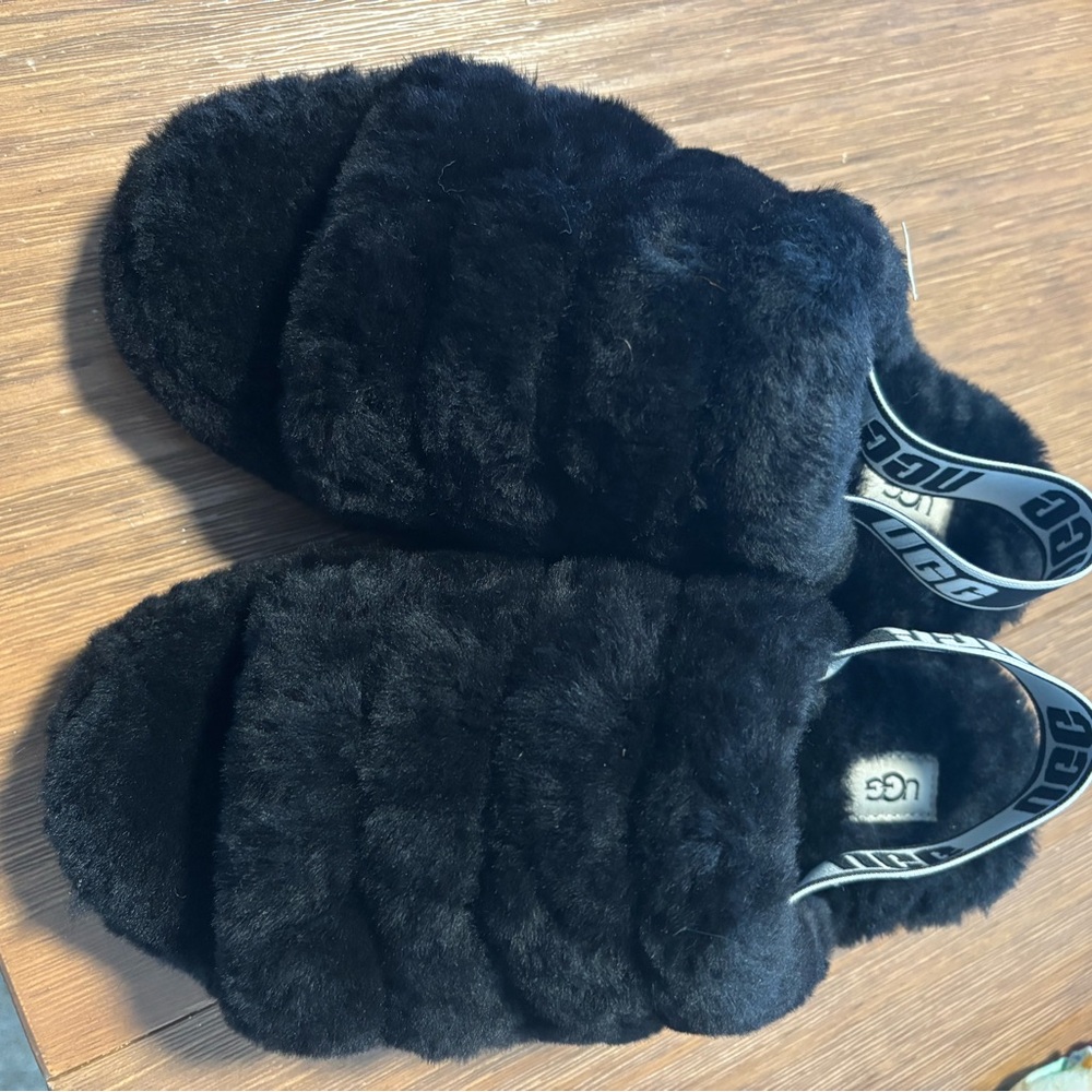NEW! UGGS Fluff Yeah Women’s size 10 EU 41 slip-ons with strap